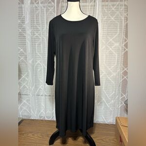 Michael Kors size large black round neck long sleeve shift dress. 23”p2p 36”L